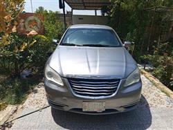 Chrysler 200